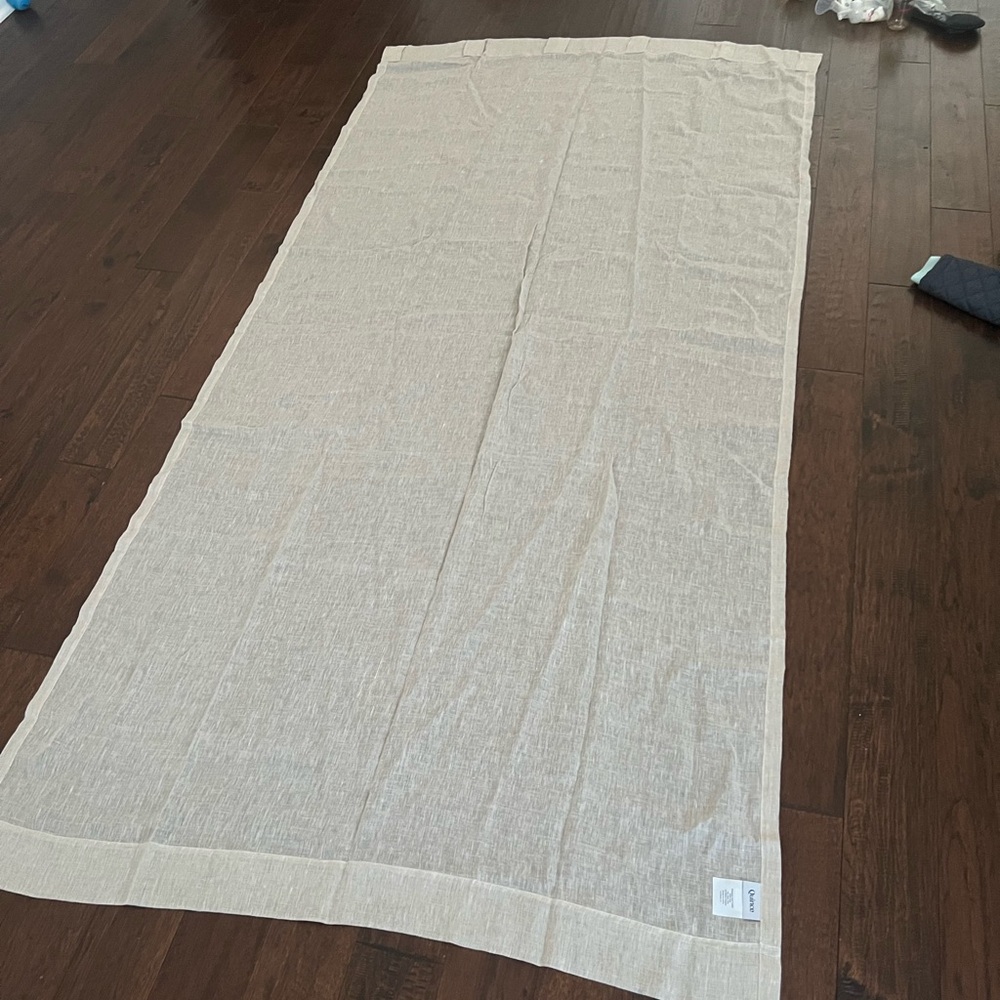Quince Linen Curtain in Soft Beige - Picture 2 of 4